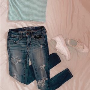 AE Dark blue jeans Mid rise holey